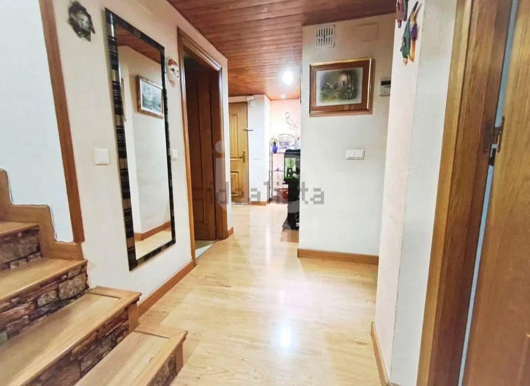 4 slaapkamer Huis te koop in San Vicente / Sant Vicent del Raspeig met garage - € 309.000 (Ref: 9503354)