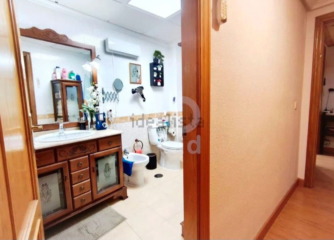 4 slaapkamer Huis te koop in San Vicente / Sant Vicent del Raspeig met garage - € 309.000 (Ref: 9503354)