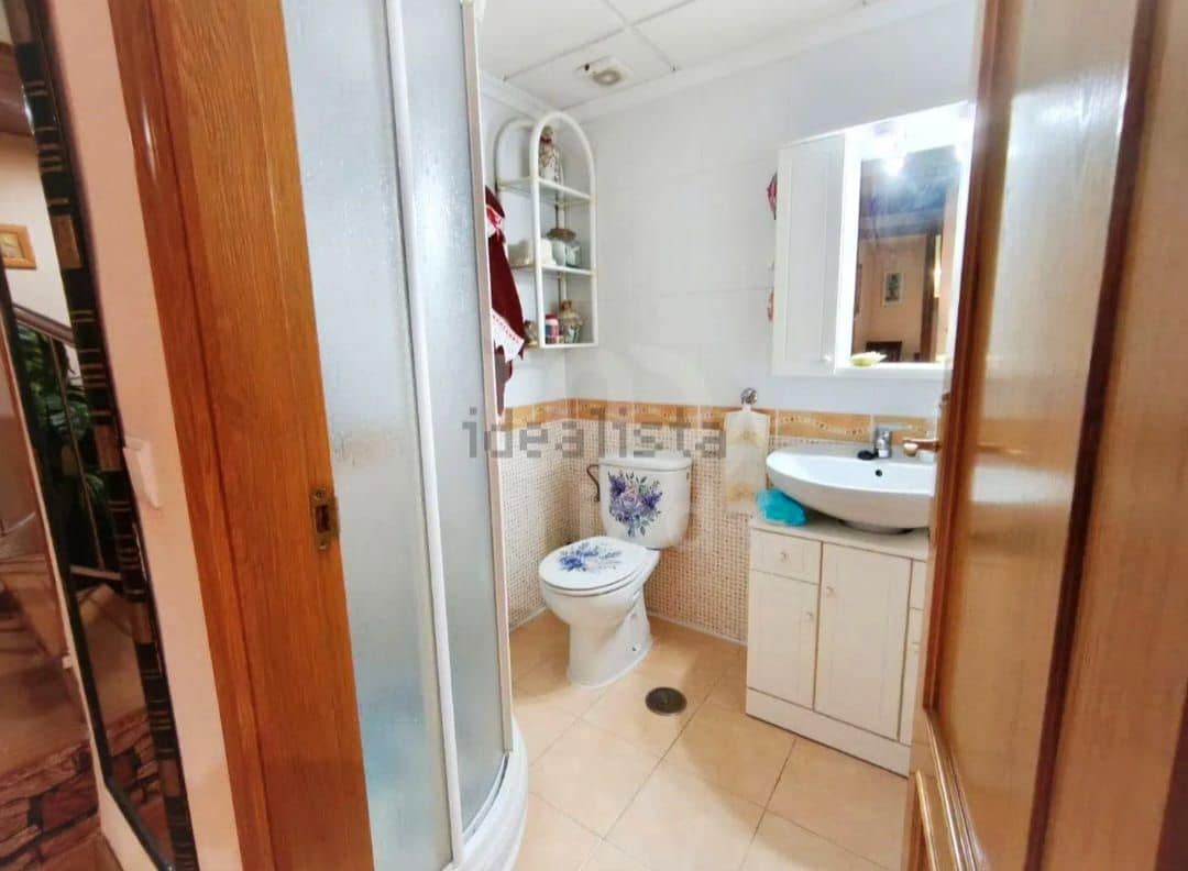 4 slaapkamer Huis te koop in San Vicente / Sant Vicent del Raspeig met garage - € 309.000 (Ref: 9503354)