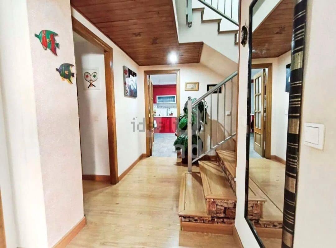 4 slaapkamer Huis te koop in San Vicente / Sant Vicent del Raspeig met garage - € 309.000 (Ref: 9503354)