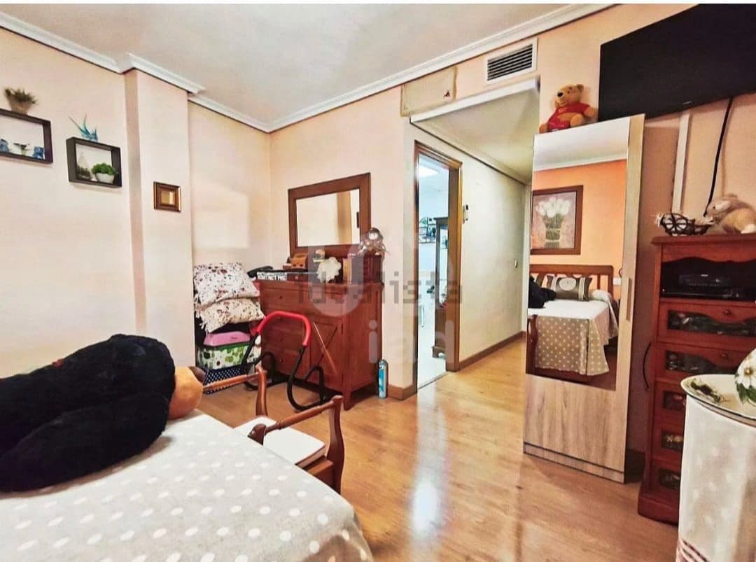 4 slaapkamer Huis te koop in San Vicente / Sant Vicent del Raspeig met garage - € 309.000 (Ref: 9503354)