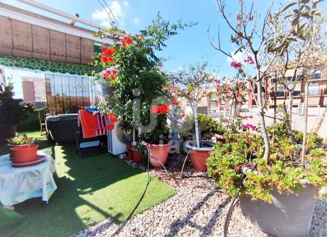 4 slaapkamer Huis te koop in San Vicente / Sant Vicent del Raspeig met garage - € 309.000 (Ref: 9503354)