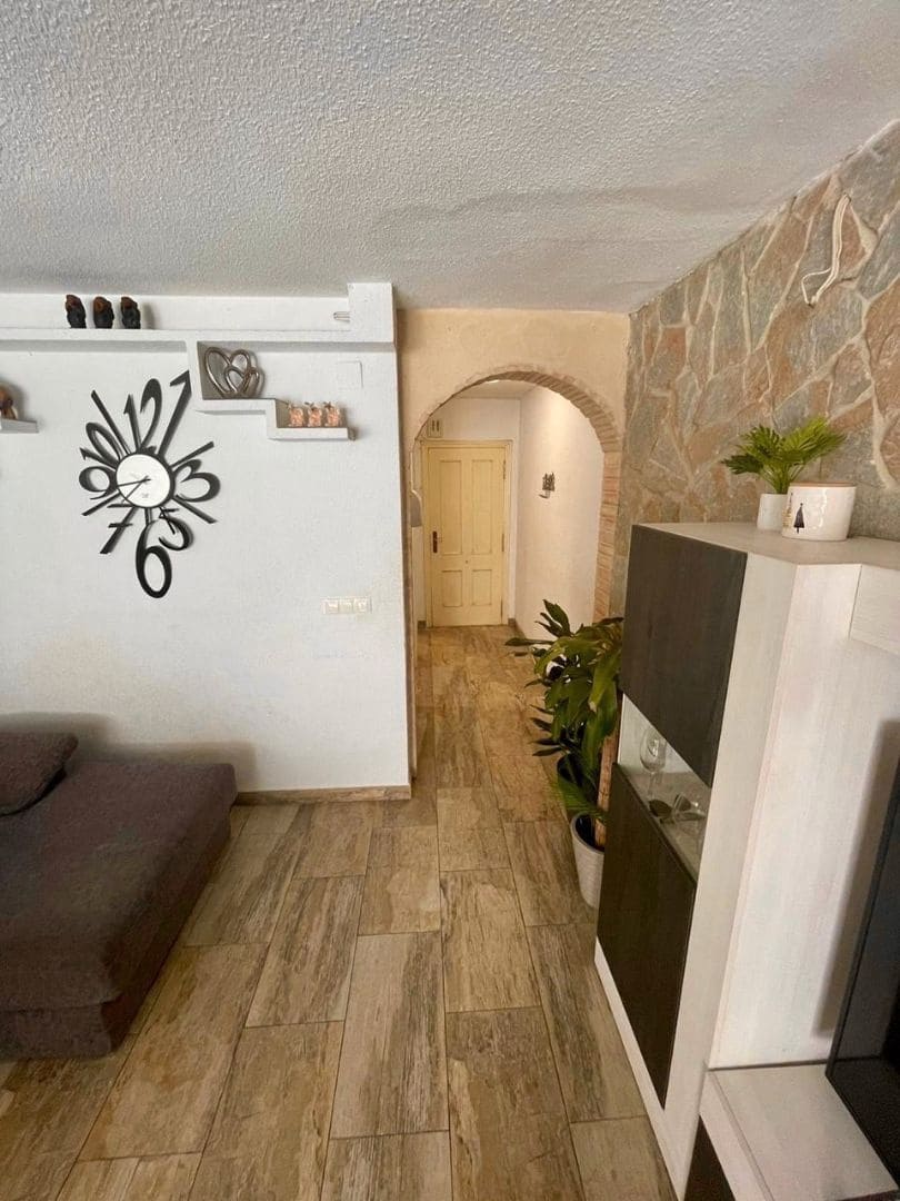 4 bedroom Townhouse for sale in Alicante / Alacant city with pool garage - € 650,000 (Ref: 9503355)