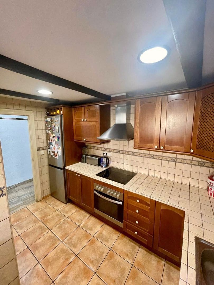 4 bedroom Townhouse for sale in Alicante / Alacant city with pool garage - € 650,000 (Ref: 9503355)