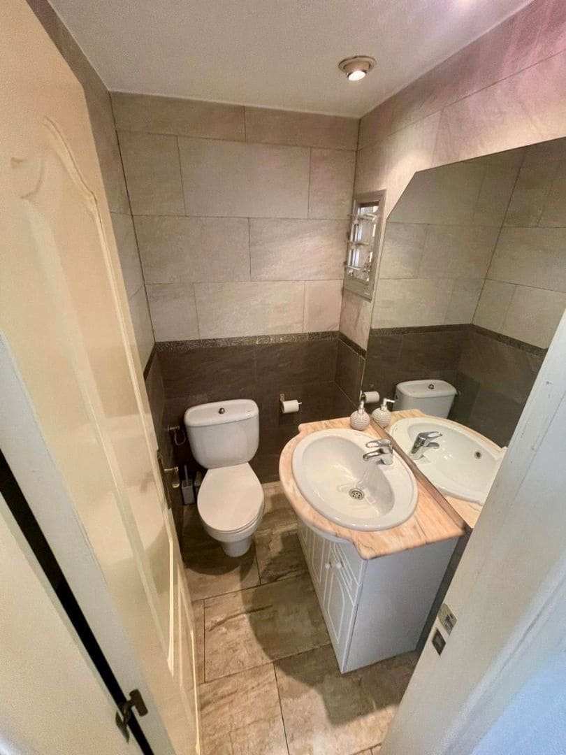 4 bedroom Townhouse for sale in Alicante / Alacant city with pool garage - € 650,000 (Ref: 9503355)