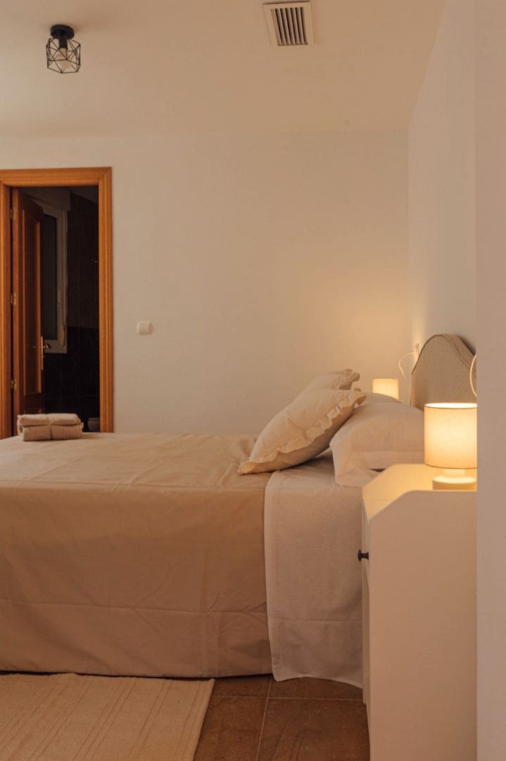 4 sovrum Villa att hyra i Alicante stad med pool garage - 3 599 € (Ref: 9503357)