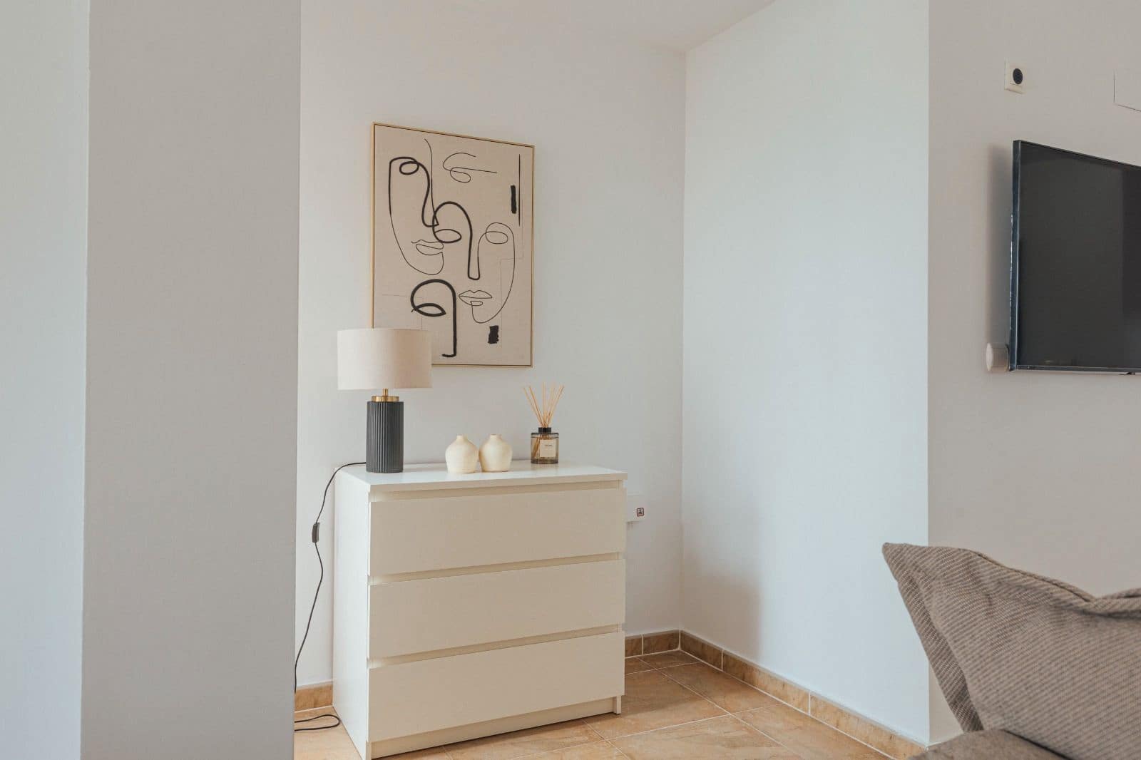 4 sovrum Villa att hyra i Alicante stad med pool garage - 3 599 € (Ref: 9503357)