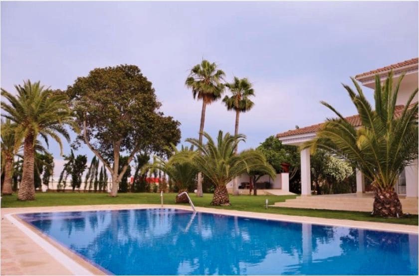 5 bedroom Villa for sale in Alicante / Alacant city with pool garage - € 1,650,000 (Ref: 9503359)