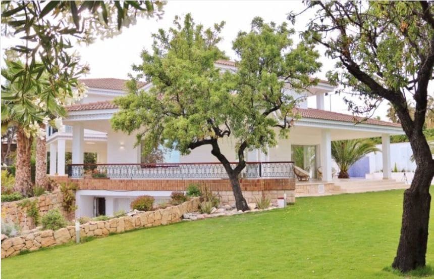5 bedroom Villa for sale in Alicante / Alacant city with pool garage - € 1,650,000 (Ref: 9503359)