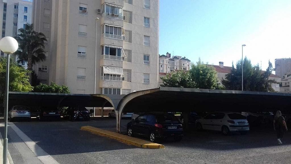 2 bedroom Flat for rent in Alicante / Alacant city with pool garage - € 925 (Ref: 9503932)