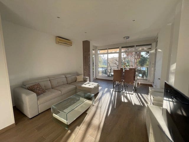 Appartement de 1 chambre à louer à Alicante Golf, Alicante ville avec piscine garage - 1 200 € (Ref: 9511332)