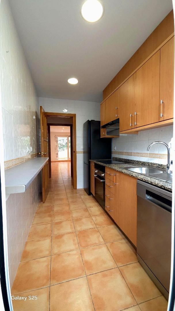 2 bedroom Flat for rent in Alicante / Alacant city with pool garage - € 1,500 (Ref: 9511333)