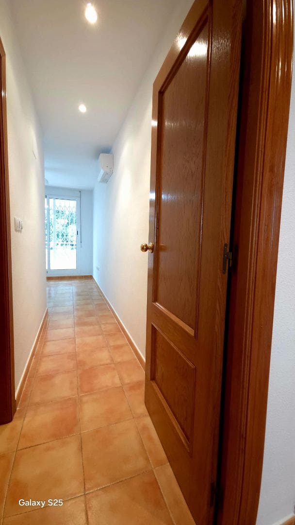 2 bedroom Flat for rent in Alicante / Alacant city with pool garage - € 1,500 (Ref: 9511333)