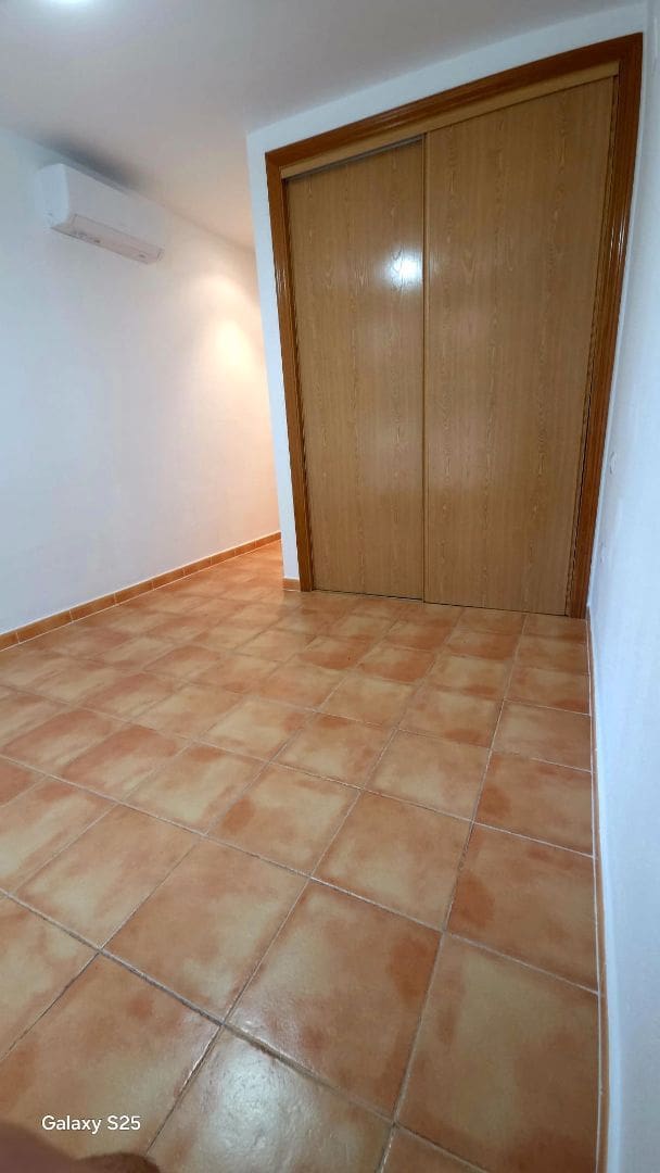 2 bedroom Flat for rent in Alicante / Alacant city with pool garage - € 1,500 (Ref: 9511333)