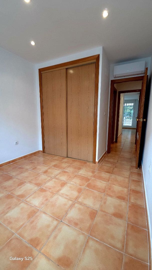 2 bedroom Flat for rent in Alicante / Alacant city with pool garage - € 1,500 (Ref: 9511333)