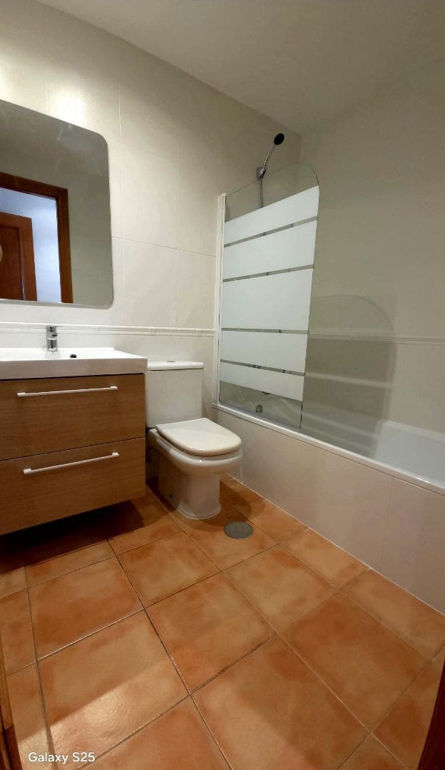 2 bedroom Flat for rent in Alicante / Alacant city with pool garage - € 1,500 (Ref: 9511333)