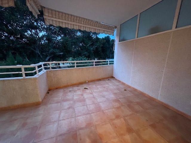 2 makuuhuone Asunto vuokrattavana paikassa Alicante Golf, Alicante kaupunki mukana uima-altaan 
autotalli - 1 300 € (Ref: 9511333)