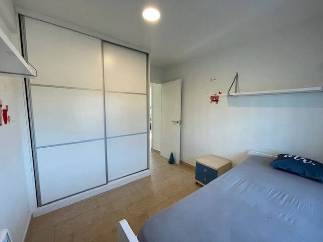 2 bedroom Flat for rent in Alicante / Alacant city with pool garage - € 1,050 (Ref: 9511334)