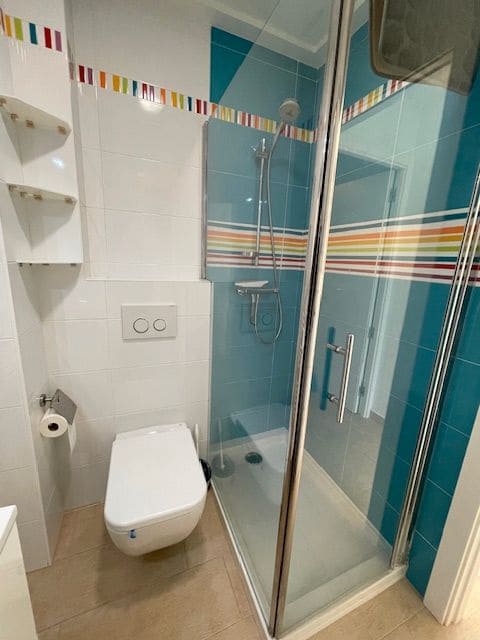 2 bedroom Flat for rent in Alicante / Alacant city with pool garage - € 1,050 (Ref: 9511334)