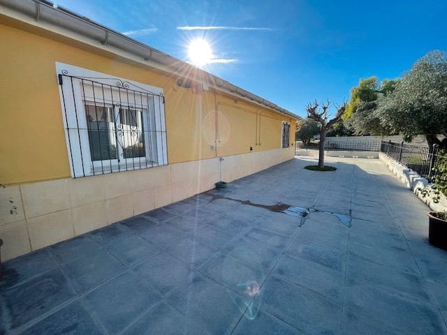 5 chambre Finca/Maison de Campagne à vendre à Alicante ville avec piscine - 659 500 € (Ref: 9525943)