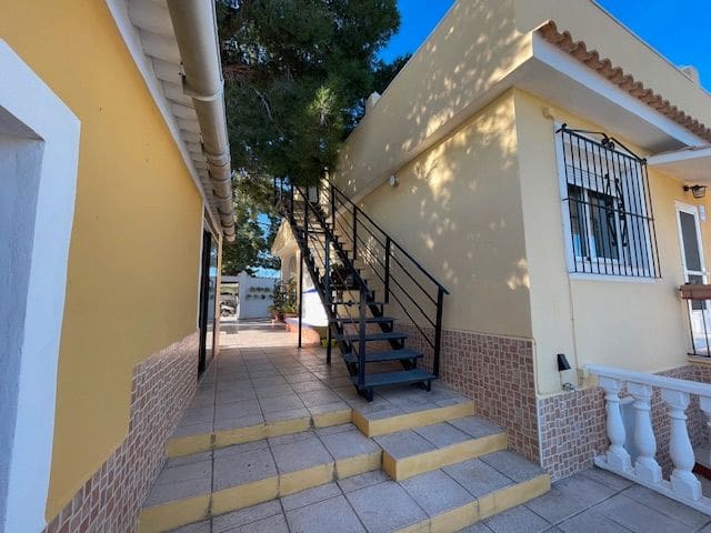 5 chambre Finca/Maison de Campagne à vendre à Alicante ville avec piscine - 659 500 € (Ref: 9525943)