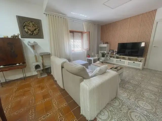 2 slaapkamer Appartement te koop in La Villajoyosa / Vila Joiosa - € 199.000 (Ref: 9529102)