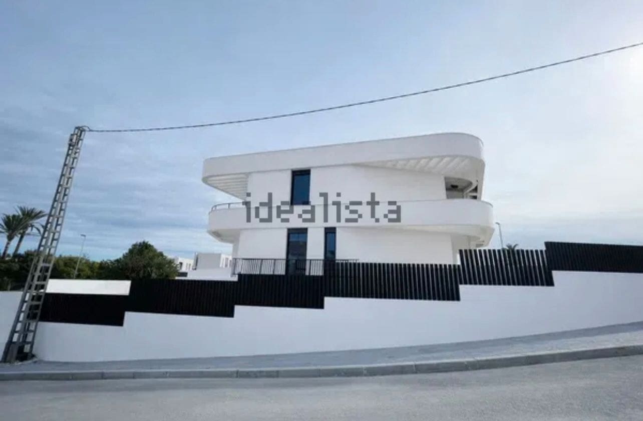 Chalet de 4 habitaciones en San Juan de Alicante / Sant Joan d'Alacant en venta con piscina garaje - 1.278.000 € (Ref: 9529209)