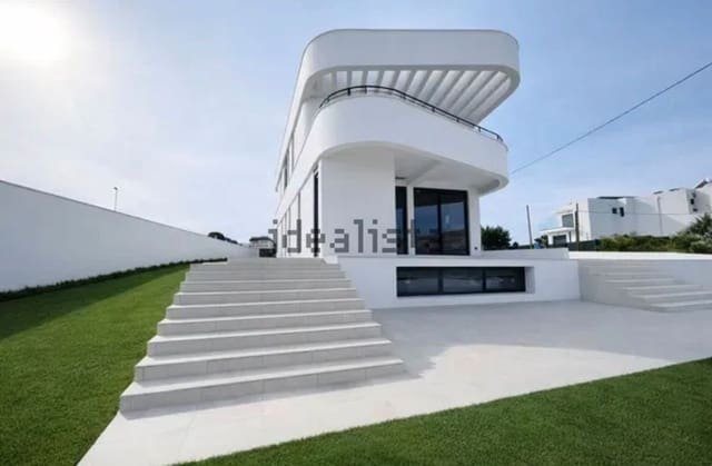 Chalet de 4 habitaciones en San Juan de Alicante / Sant Joan d'Alacant en venta con piscina garaje - 1.278.000 € (Ref: 9529209)