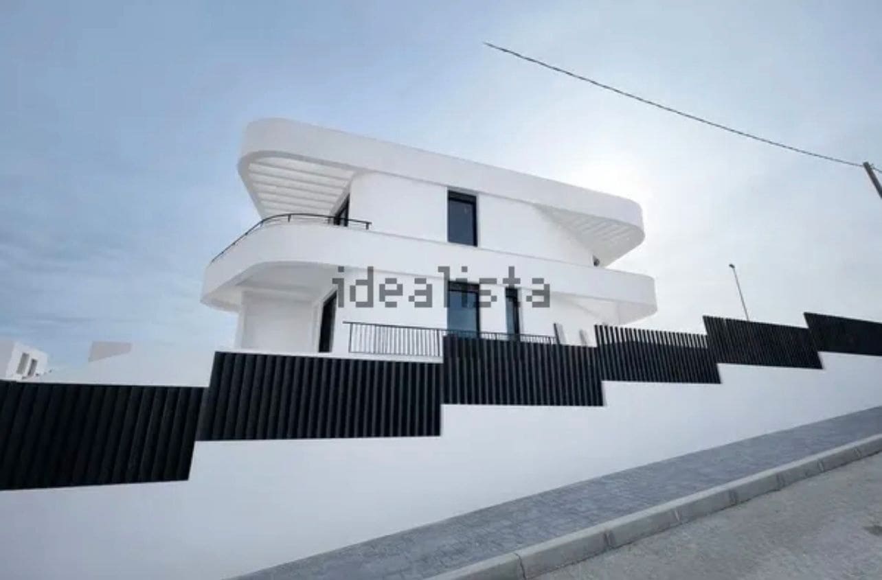 Chalet de 4 habitaciones en San Juan de Alicante / Sant Joan d'Alacant en venta con piscina garaje - 1.278.000 € (Ref: 9529209)