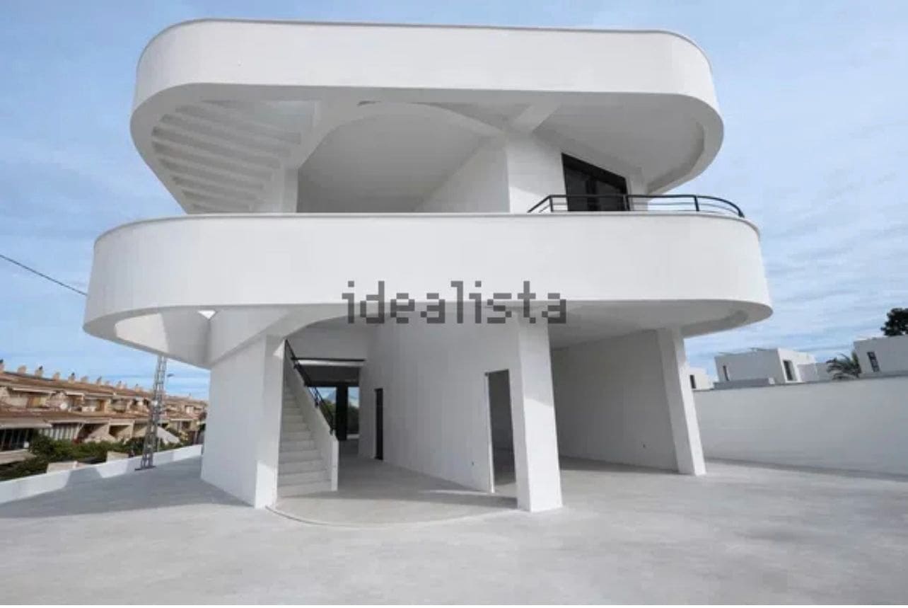 Chalet de 4 habitaciones en San Juan de Alicante / Sant Joan d'Alacant en venta con piscina garaje - 1.278.000 € (Ref: 9529209)