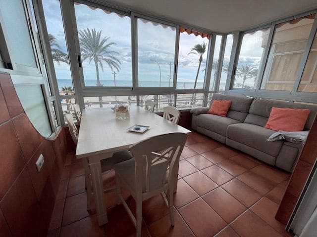 2 makuuhuone Asunto vuokrattavana paikassa Playa de San Juan, Alicante kaupunki mukana 
autotalli - 1 500 € (Ref: 9540570)