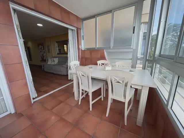 2 quarto Apartamento para arrendar em Playa de San Juan, Alicante cidade com garagem - 1 500 € (Ref: 9540570)