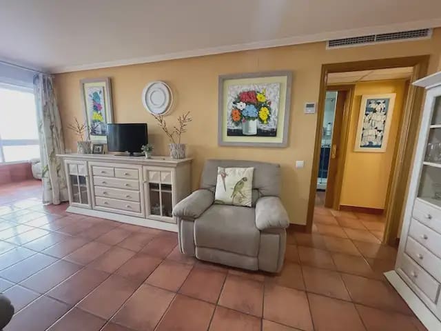 2 quarto Apartamento para arrendar em Playa de San Juan, Alicante cidade com garagem - 1 500 € (Ref: 9540570)