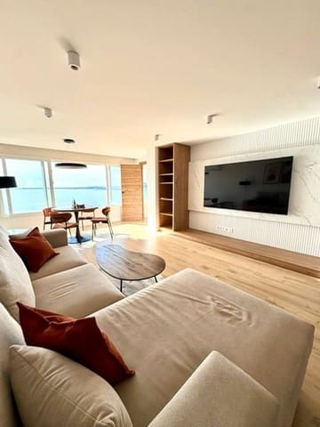 2 soveværelse Lejlighed til leje i Cabo de las Huertas, Alicante by med swimmingpool garage - € 2.500 (Ref: 9542854)