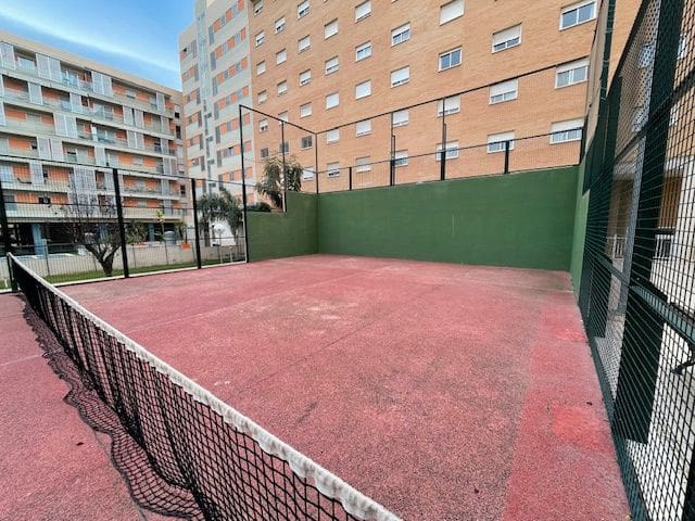 4 soveværelse Lejlighed til salg i Alicante by med swimmingpool garage - € 270.000 (Ref: 9550427)