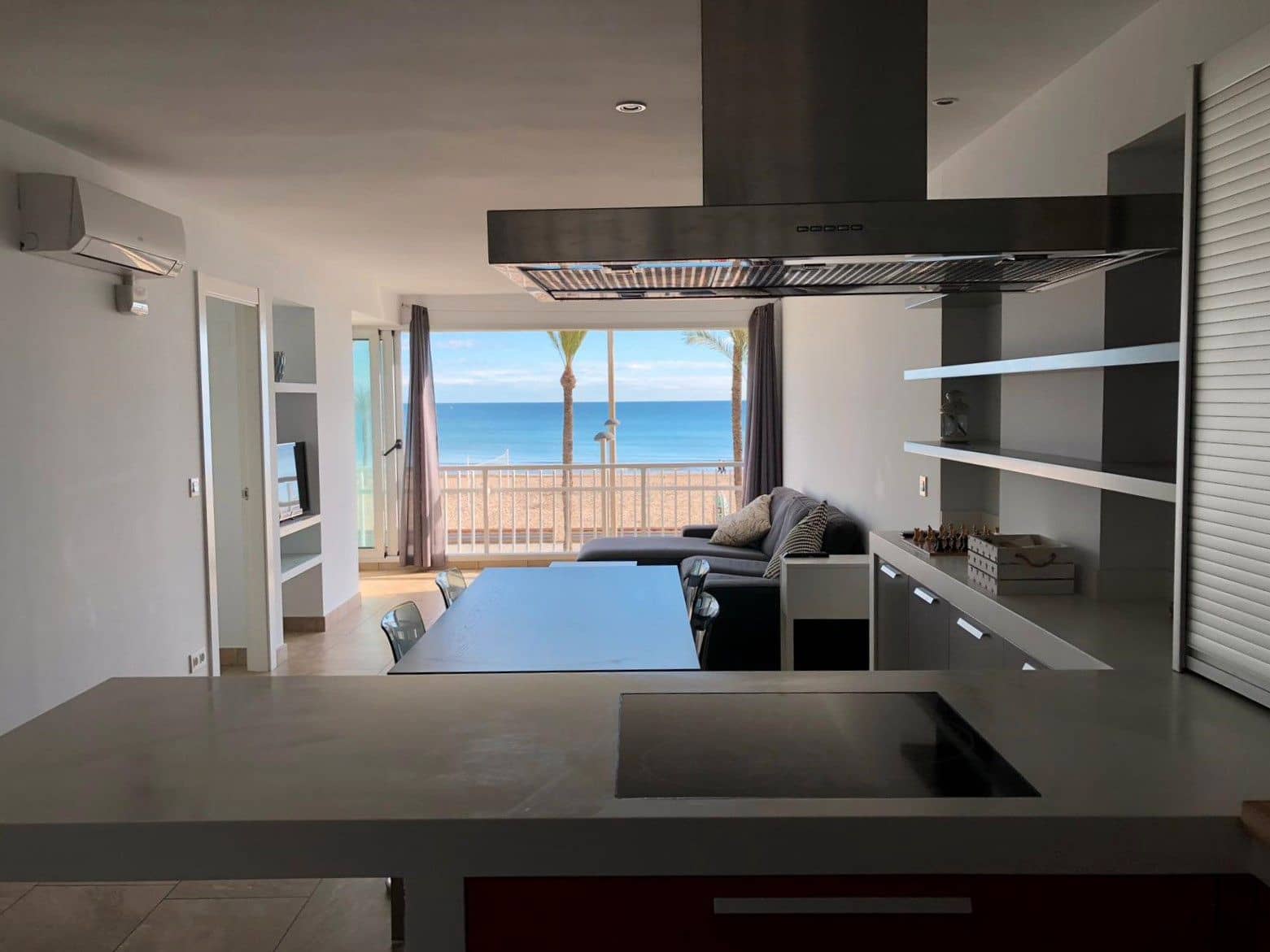 2 soveværelse Lejlighed til leje i Alicante by med swimmingpool garage - € 1.600 (Ref: 9570362)