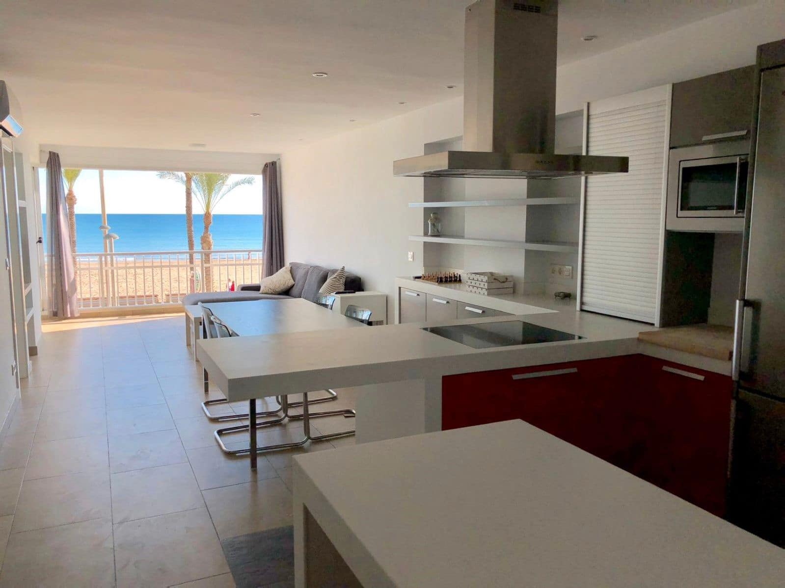 2 soveværelse Lejlighed til leje i Alicante by med swimmingpool garage - € 1.600 (Ref: 9570362)