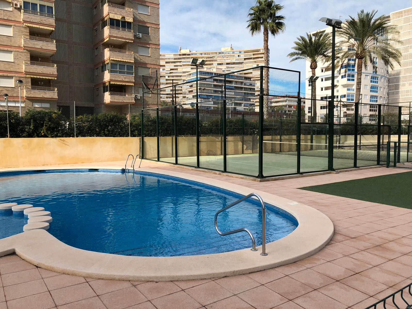 2 soveværelse Lejlighed til leje i Alicante by med swimmingpool garage - € 1.600 (Ref: 9570362)