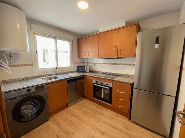 3 bedroom Flat for rent in San Juan de Alicante / Sant Joan d'Alacant with pool garage - € 1,200 (Ref: 9588378)