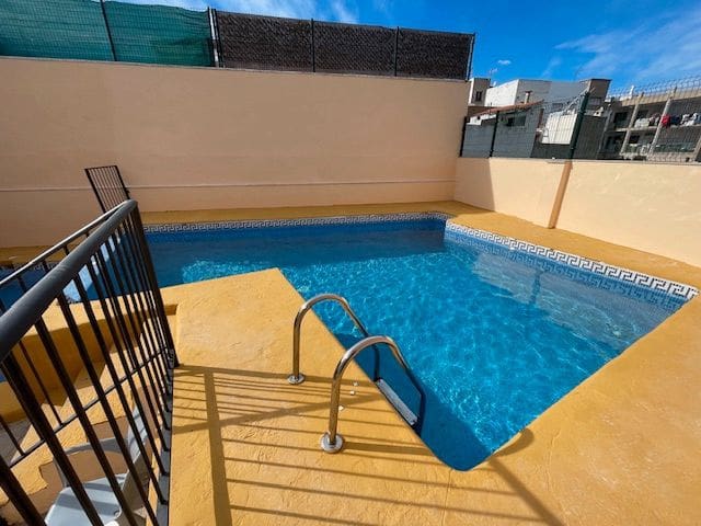 3 bedroom Flat for rent in San Juan de Alicante / Sant Joan d'Alacant with pool garage - € 1,200 (Ref: 9588378)