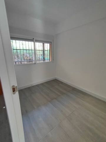 3 sovrum Lägenhet att hyra i Albufereta, Alicante stad - 1 200 € (Ref: 9590592)