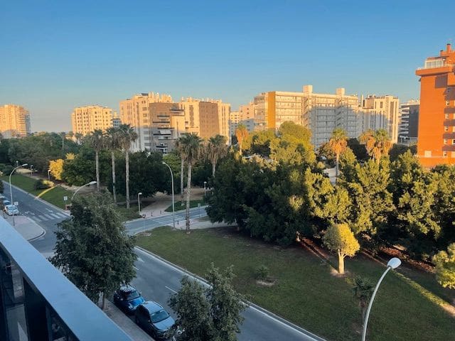 2 makuuhuone Asunto myytävänä paikassa PAU, Alicante kaupunki mukana uima-altaan 
autotalli - 480 000 € (Ref: 9606960)