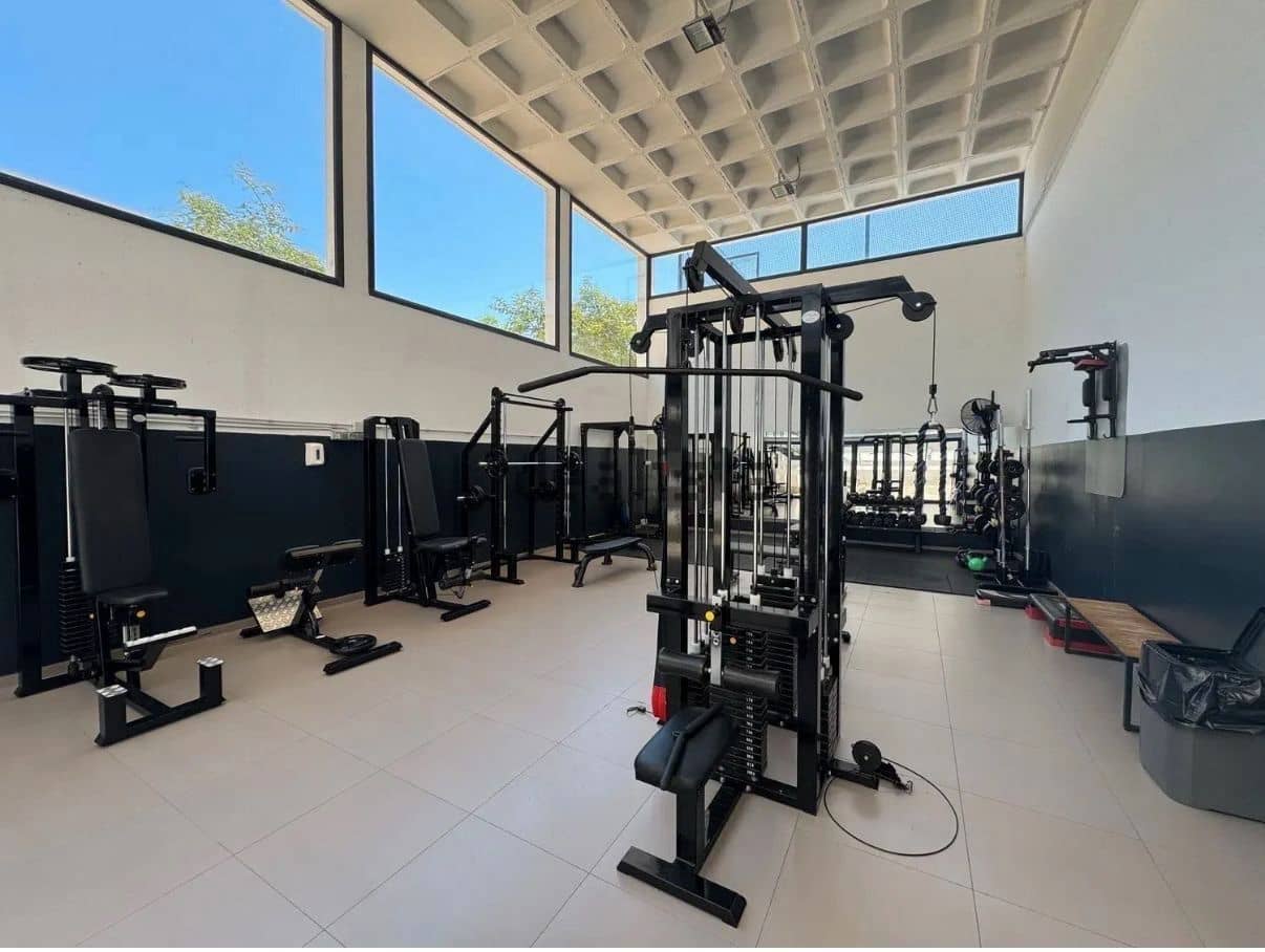 2 makuuhuone Asunto myytävänä paikassa Alicante kaupunki mukana uima-altaan 
autotalli - 480 000 € (Ref: 9606960)