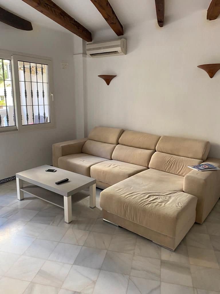 2 slaapkamer Appartement te koop in Torrevieja met zwembad - € 222.000 (Ref: 9607025)