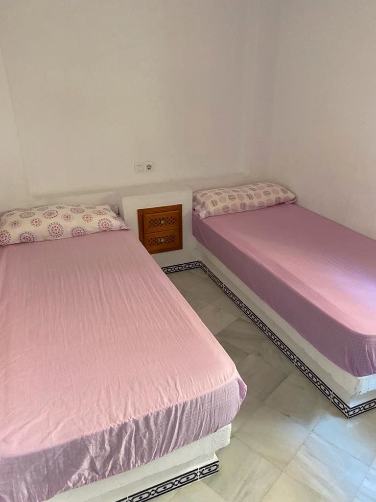 2 slaapkamer Appartement te koop in Torrevieja met zwembad - € 222.000 (Ref: 9607025)