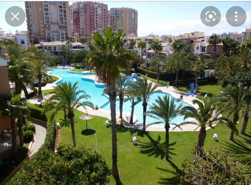 2 slaapkamer Appartement te koop in Torrevieja met zwembad - € 222.000 (Ref: 9607025)