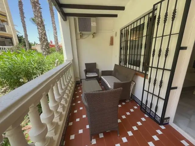 2 soverom Leilighet til salgs i Los Frutales, Torrevieja med svømmebasseng - € 214 000 (Ref: 9607025)