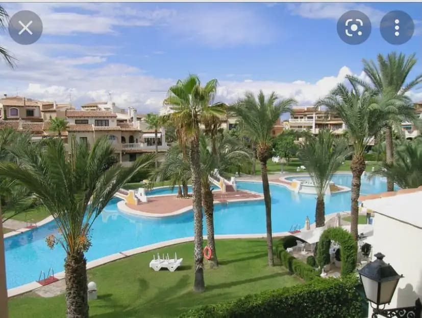 2 sypialnia Apartament na sprzedaż w Torrevieja z basenem - 214 000 € (Ref: 9607025)