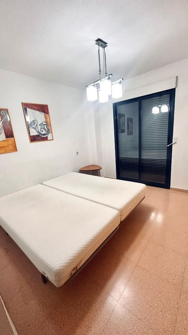 3 bedroom Penthouse for rent in Alicante / Alacant city with pool garage - € 1,350 (Ref: 9610679)