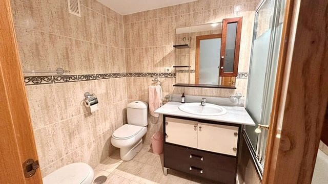 3 bedroom Penthouse for rent in Alicante / Alacant city with pool garage - € 1,350 (Ref: 9610679)